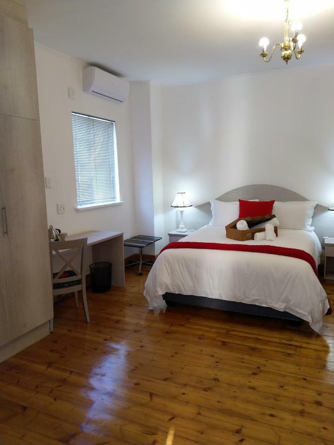 ซษวอย โฮเต็ล บิวฟอร์ต-เวสต์ Hotel โบฟอร์ตเวสต์ ภายนอก รูปภาพ