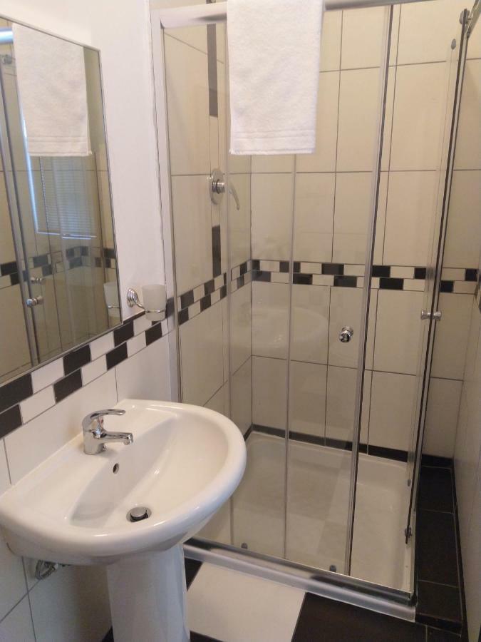 ซษวอย โฮเต็ล บิวฟอร์ต-เวสต์ Hotel โบฟอร์ตเวสต์ ภายนอก รูปภาพ